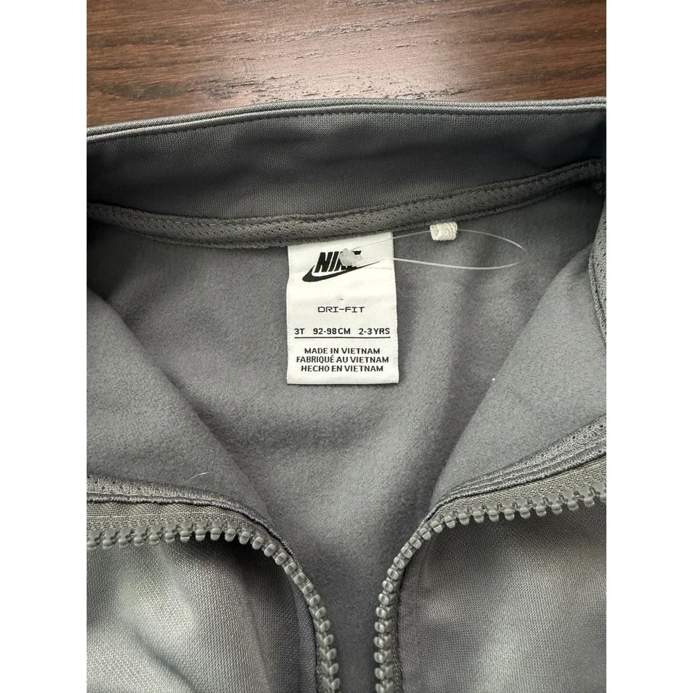 Nike Toddler 3-Piece Tracksuit Set Gray White 76N523-693 Size 3T NWT